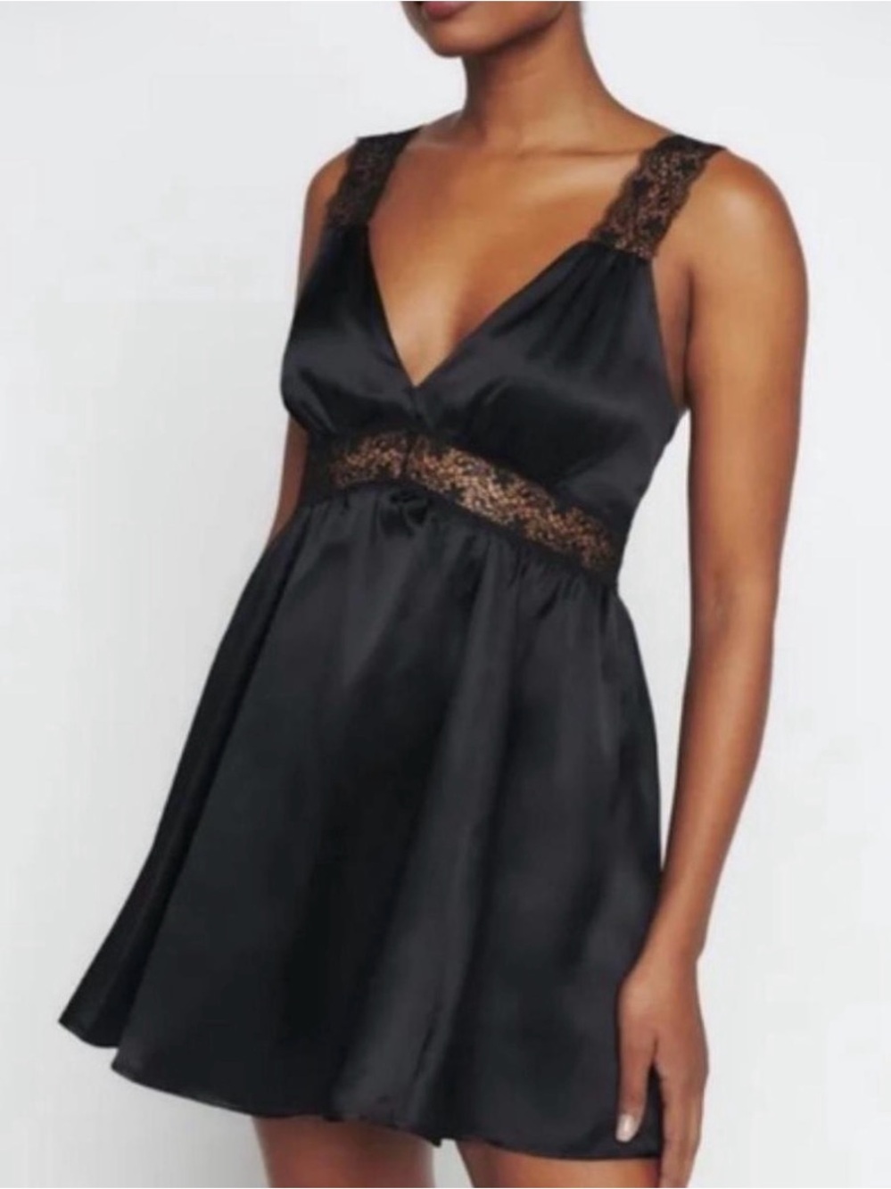 Reformation Elina Black 100% Silk Lace Mini Dress Size 2